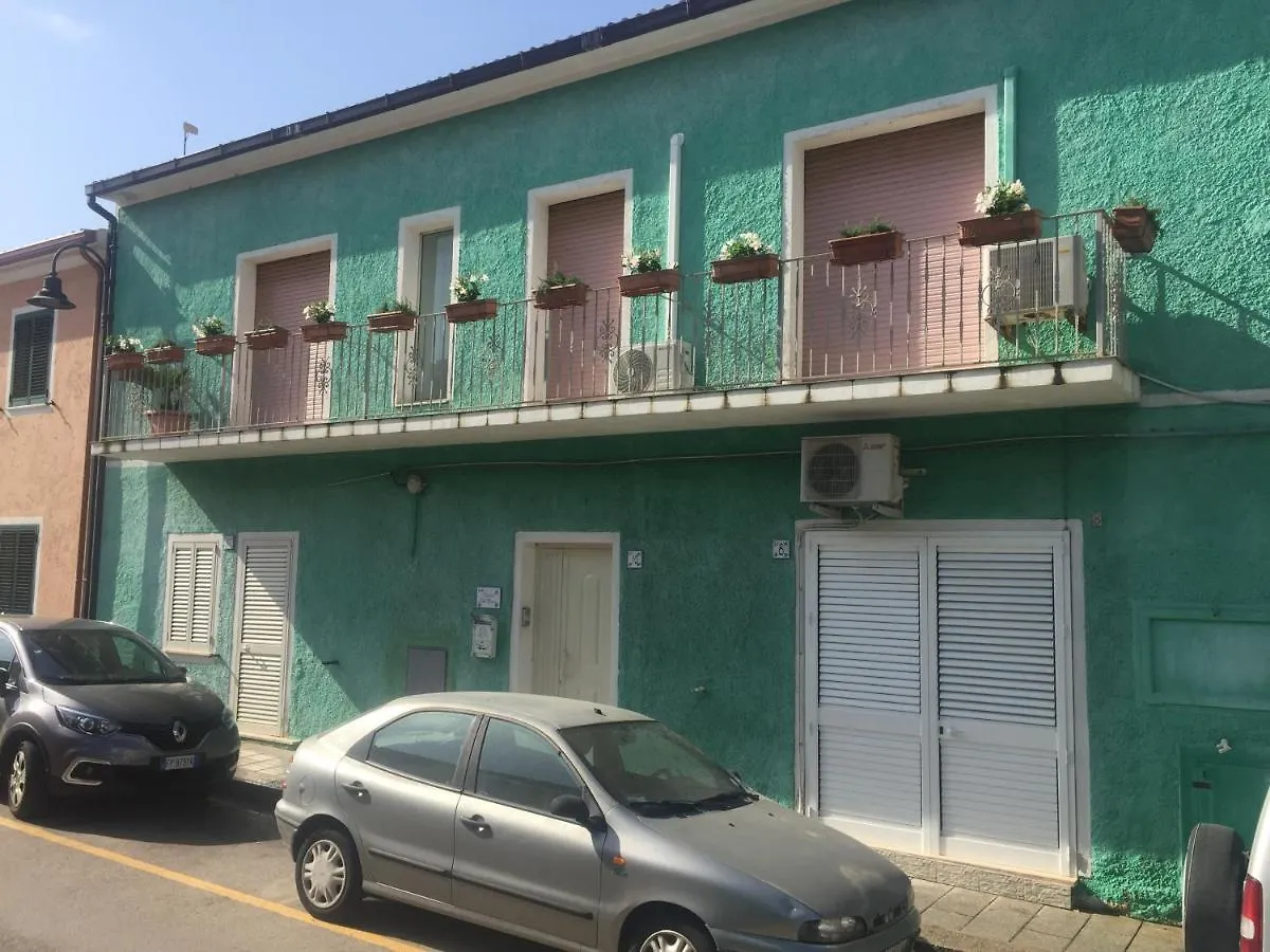 Case Del Mar Nel Centro Storico Santa Teresa Gallura Apartment